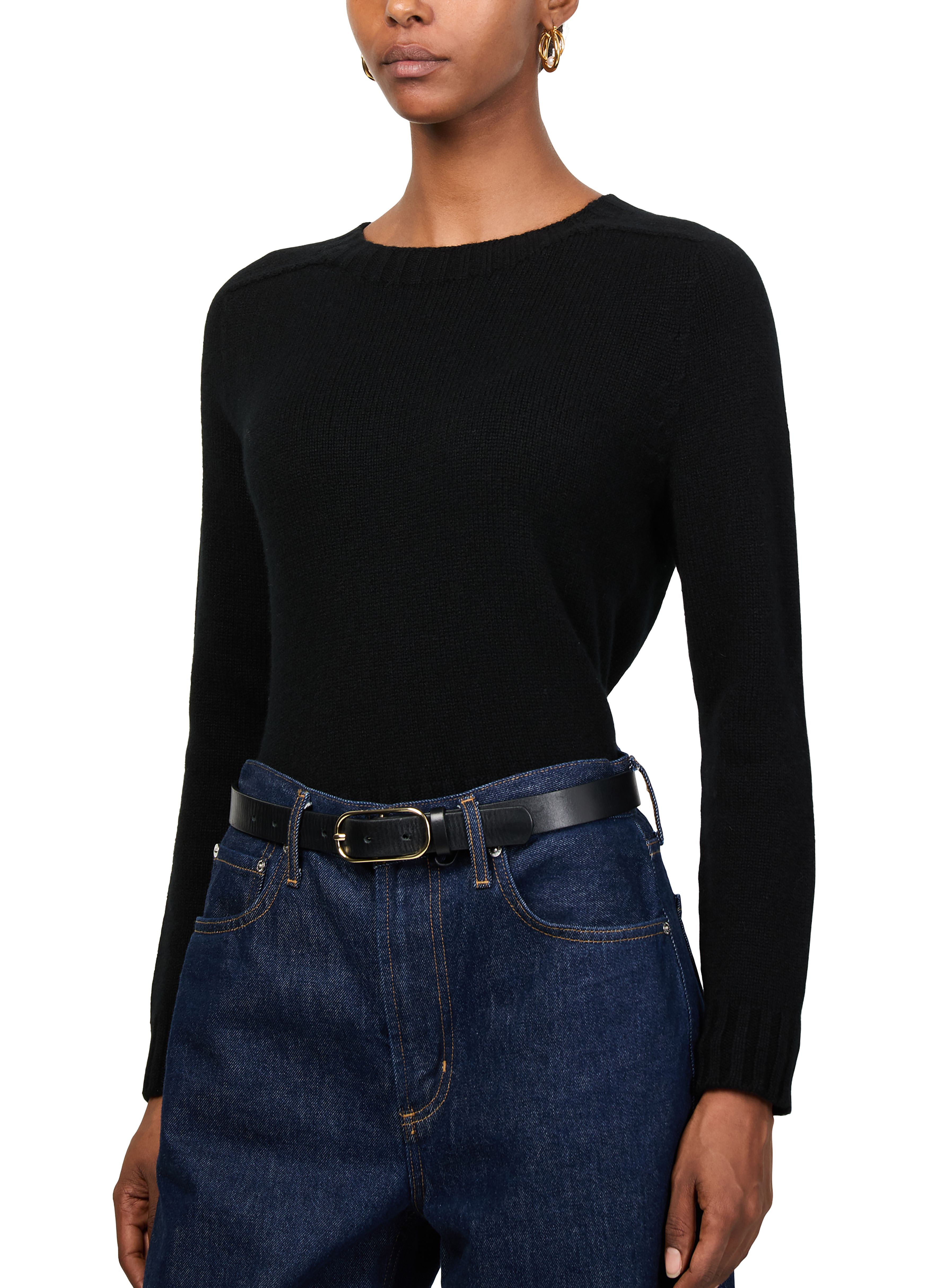 Round-neck sweater thumbnail 3