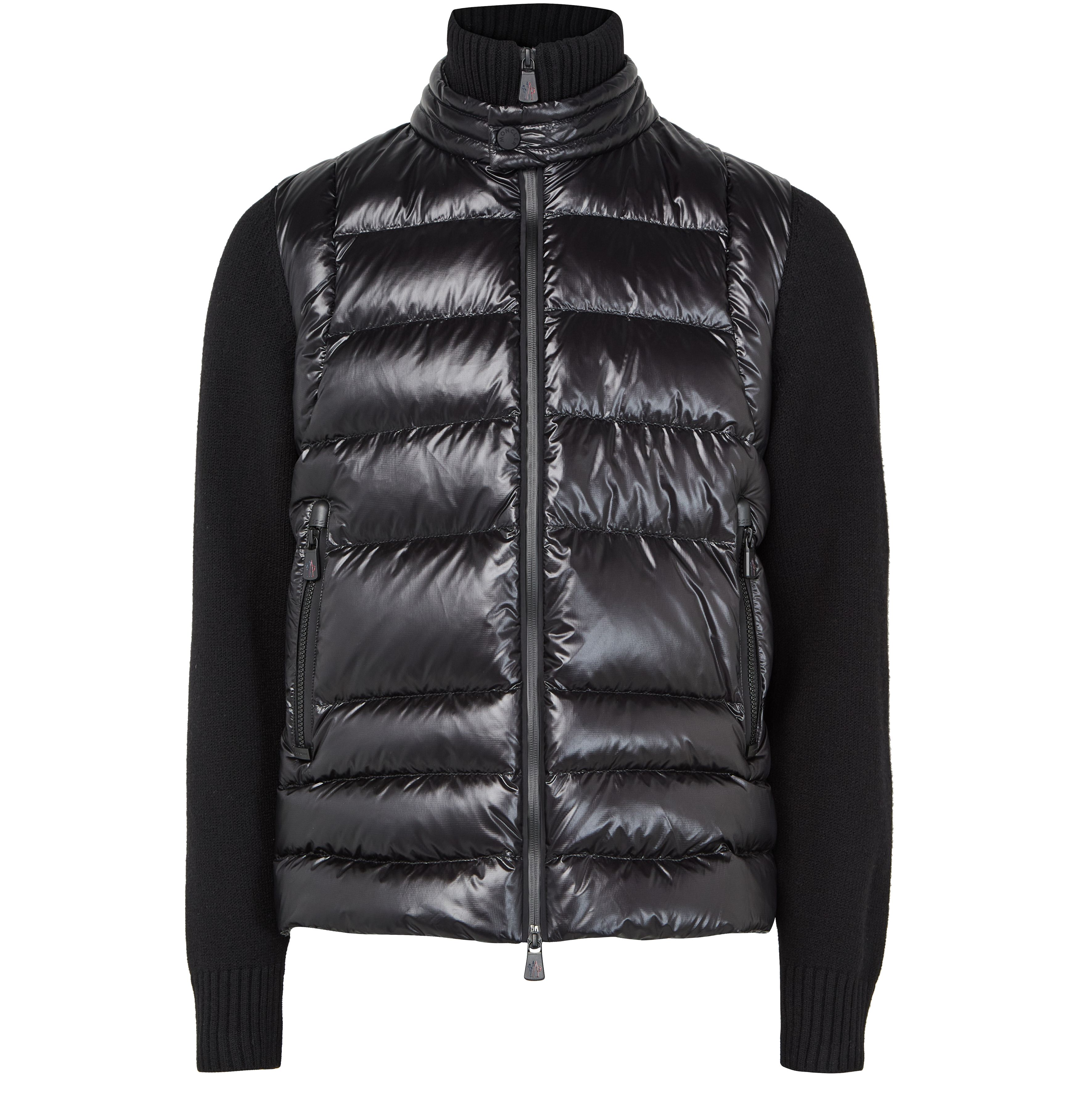 Zipped-up cardigan