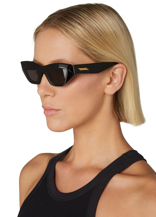 BOTTEGA VENETA Lunettes de soleil Cat eye