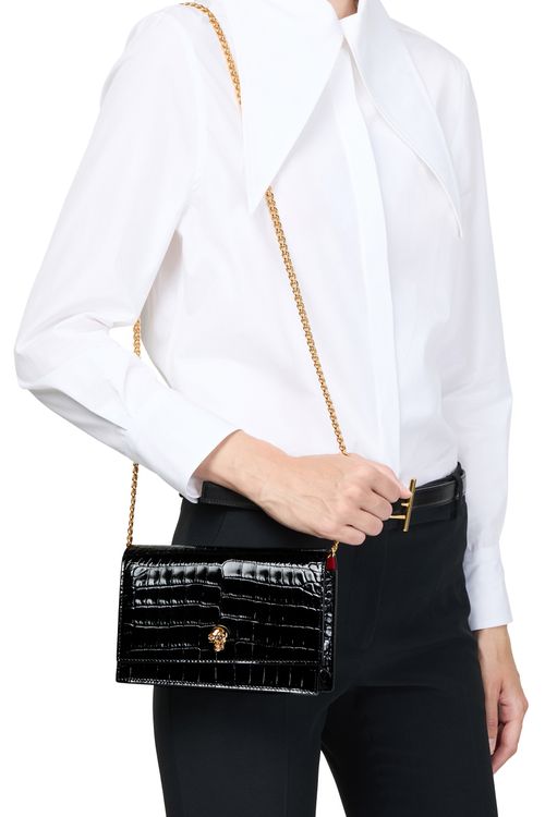 MCQUEEN Kleine Crossbody-Tasche Skull