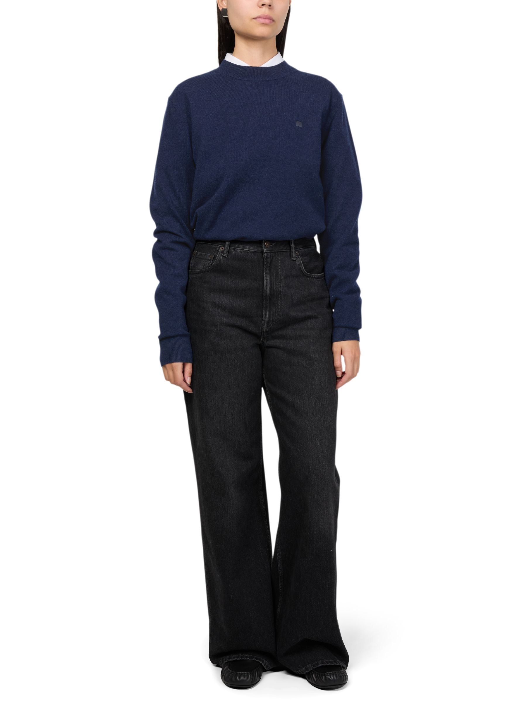 Crewneck sweater thumbnail 6