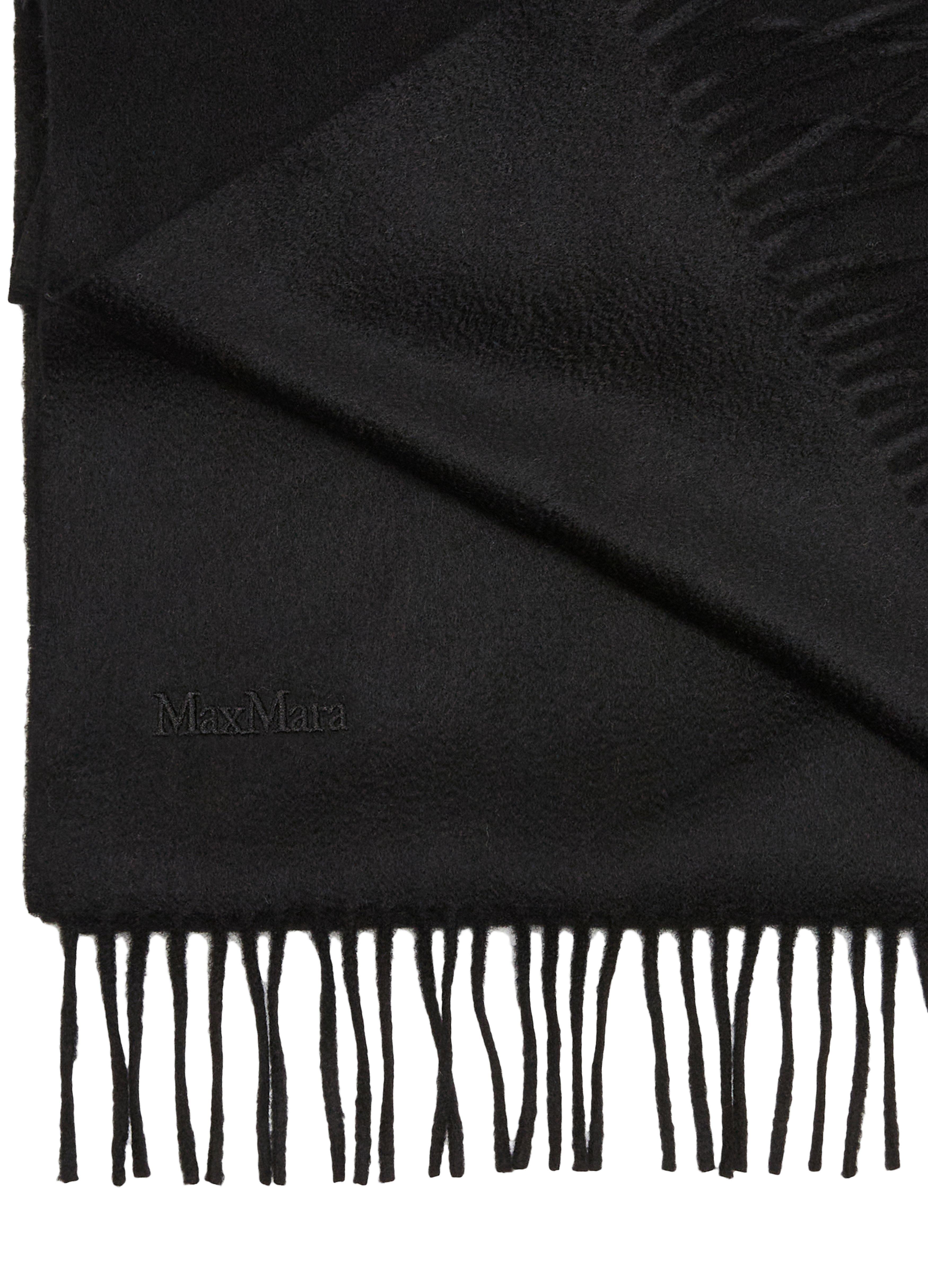Baci scarf thumbnail 3