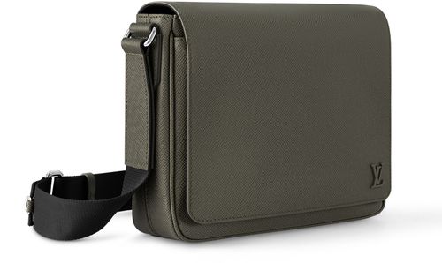 LOUIS VUITTON District PM Messenger Tasche