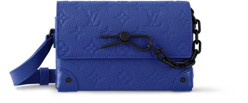 LOUIS VUITTON Steamer Wearable Wallet 