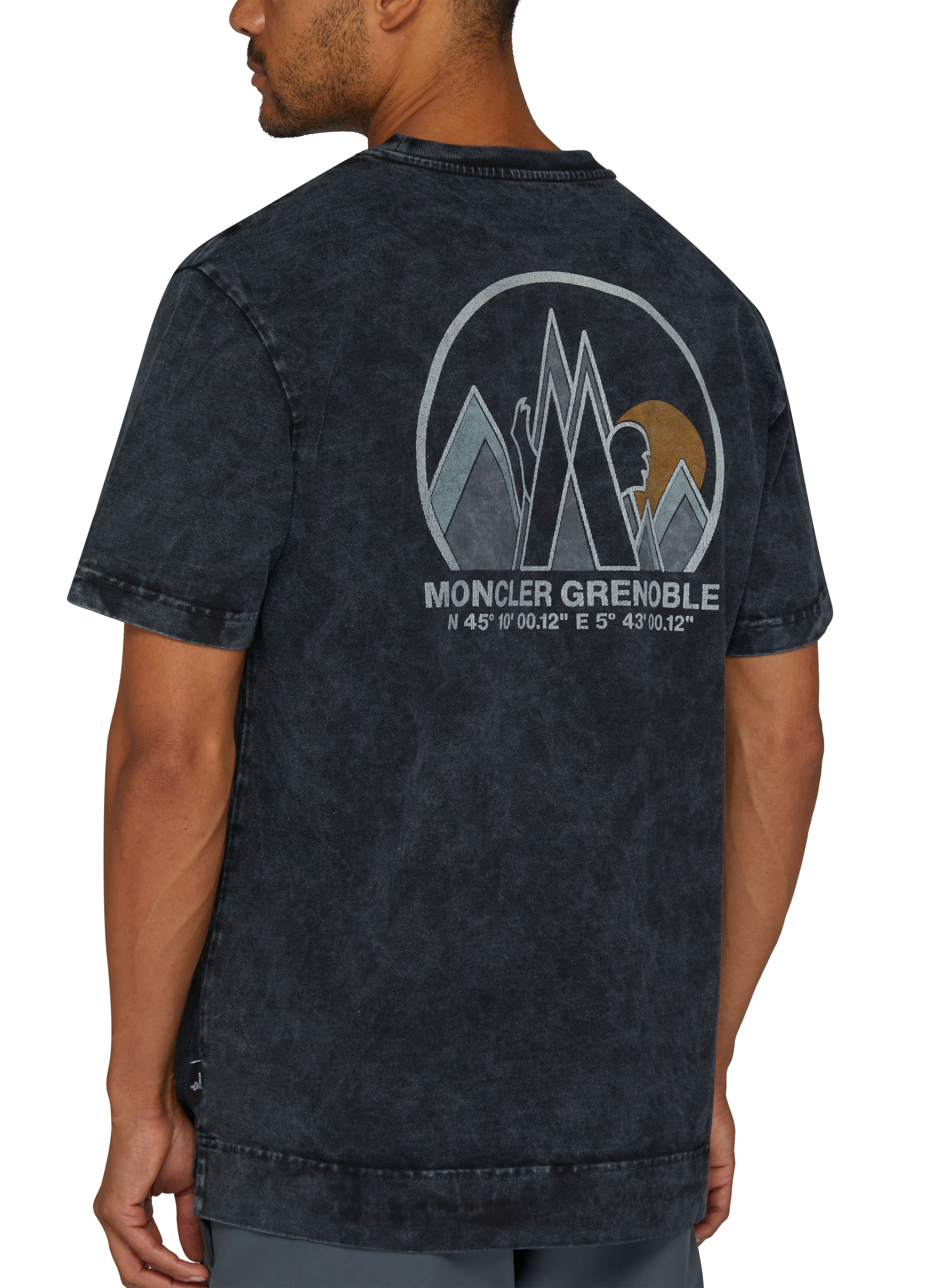 Short-sleeved t-shirt thumbnail 5