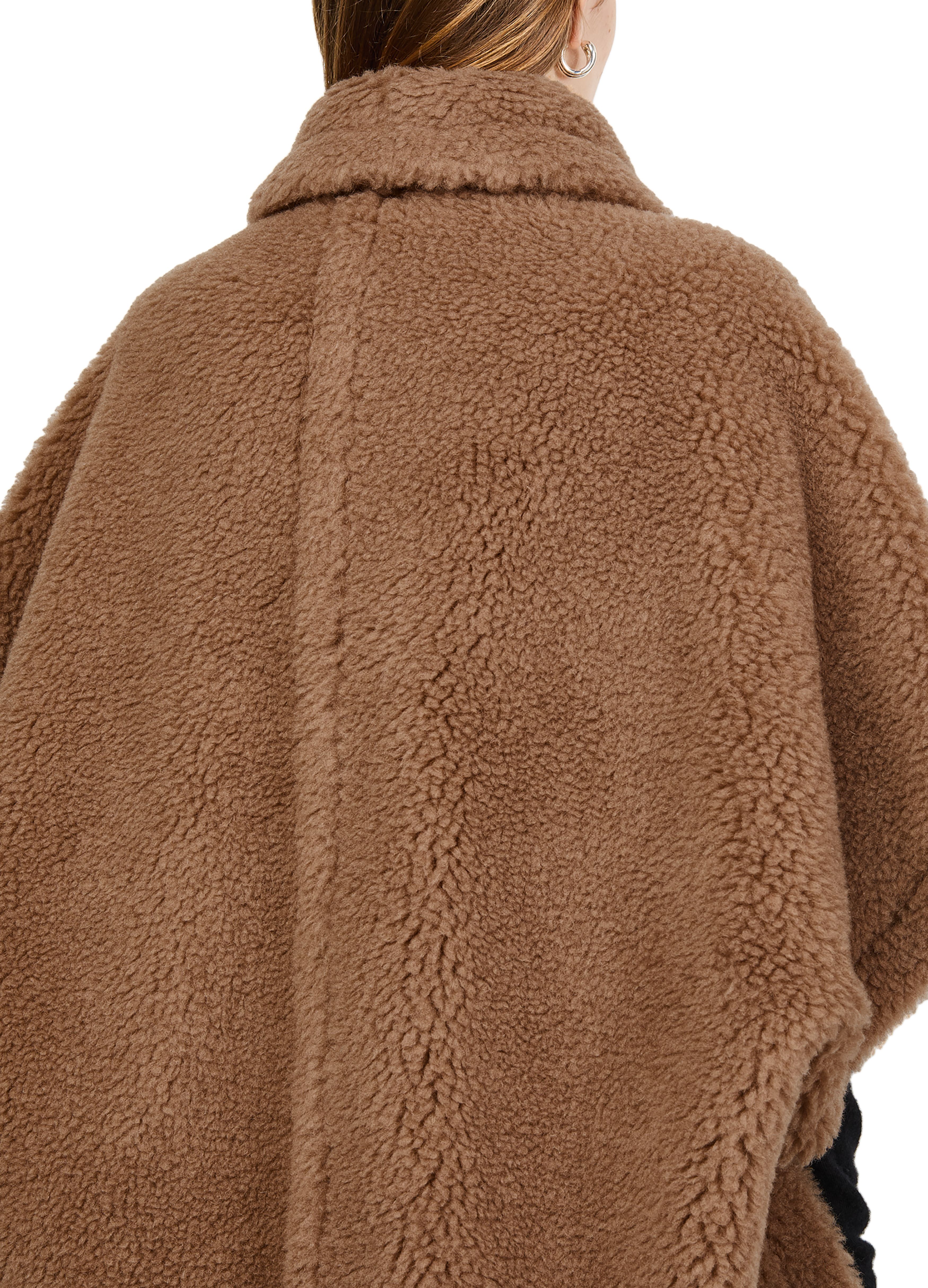 Tebe Teddy cape thumbnail 5