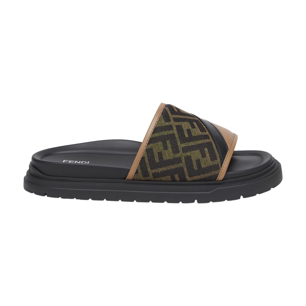 ★FENDI★レザースライド