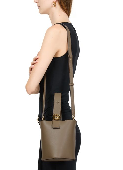 LOEWE Mini Pebble bucket in soft grained calfskin