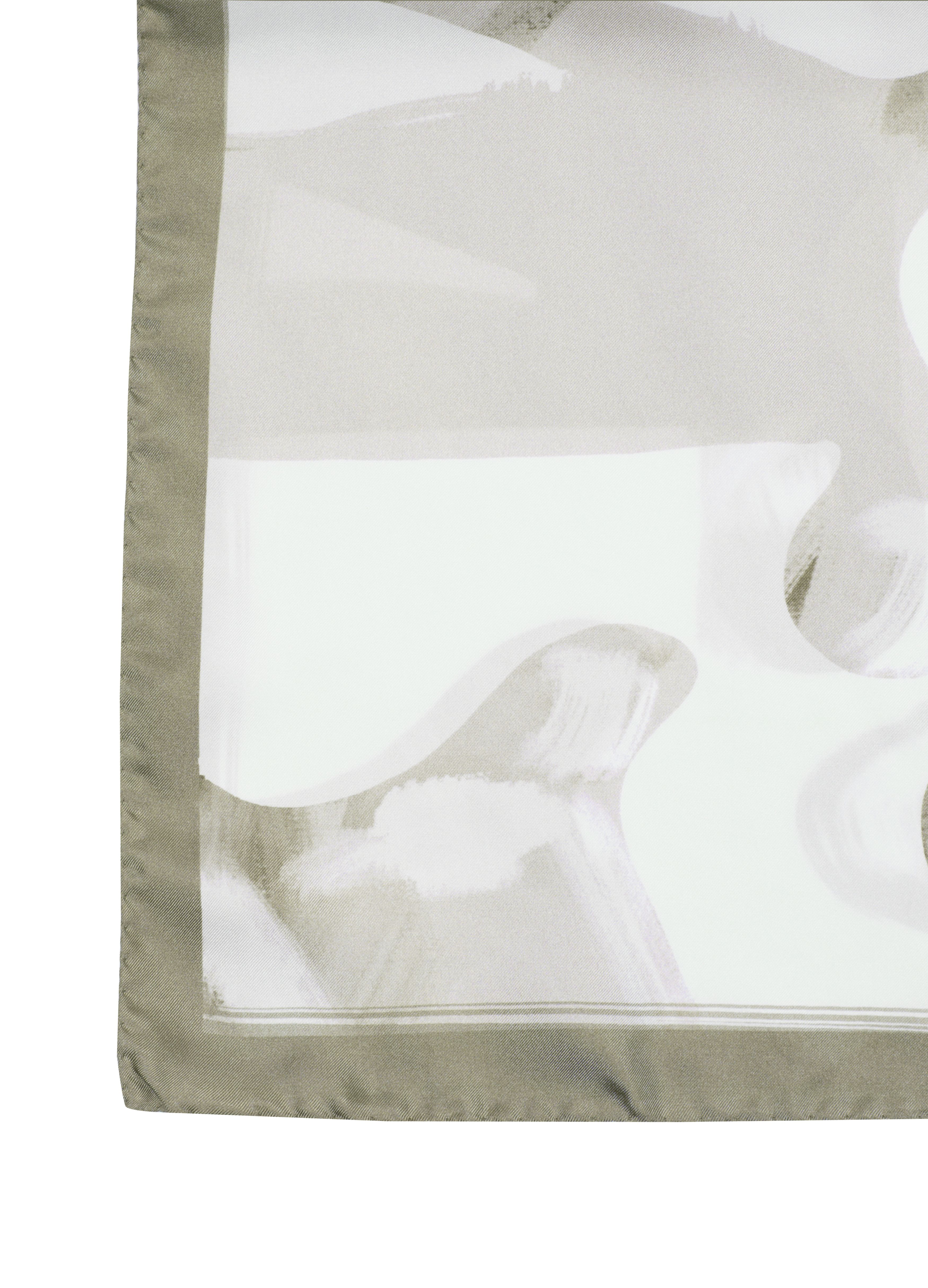 Silk scarf thumbnail 3