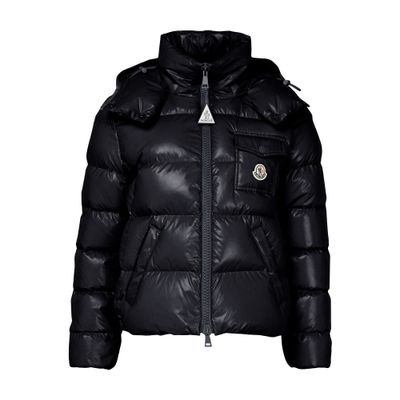 【正規品・付属品完備】MONCLER ウサギポトスセール中