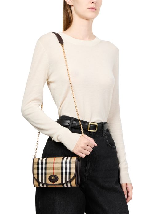 BURBERRY  Highlands compact wallet with chain