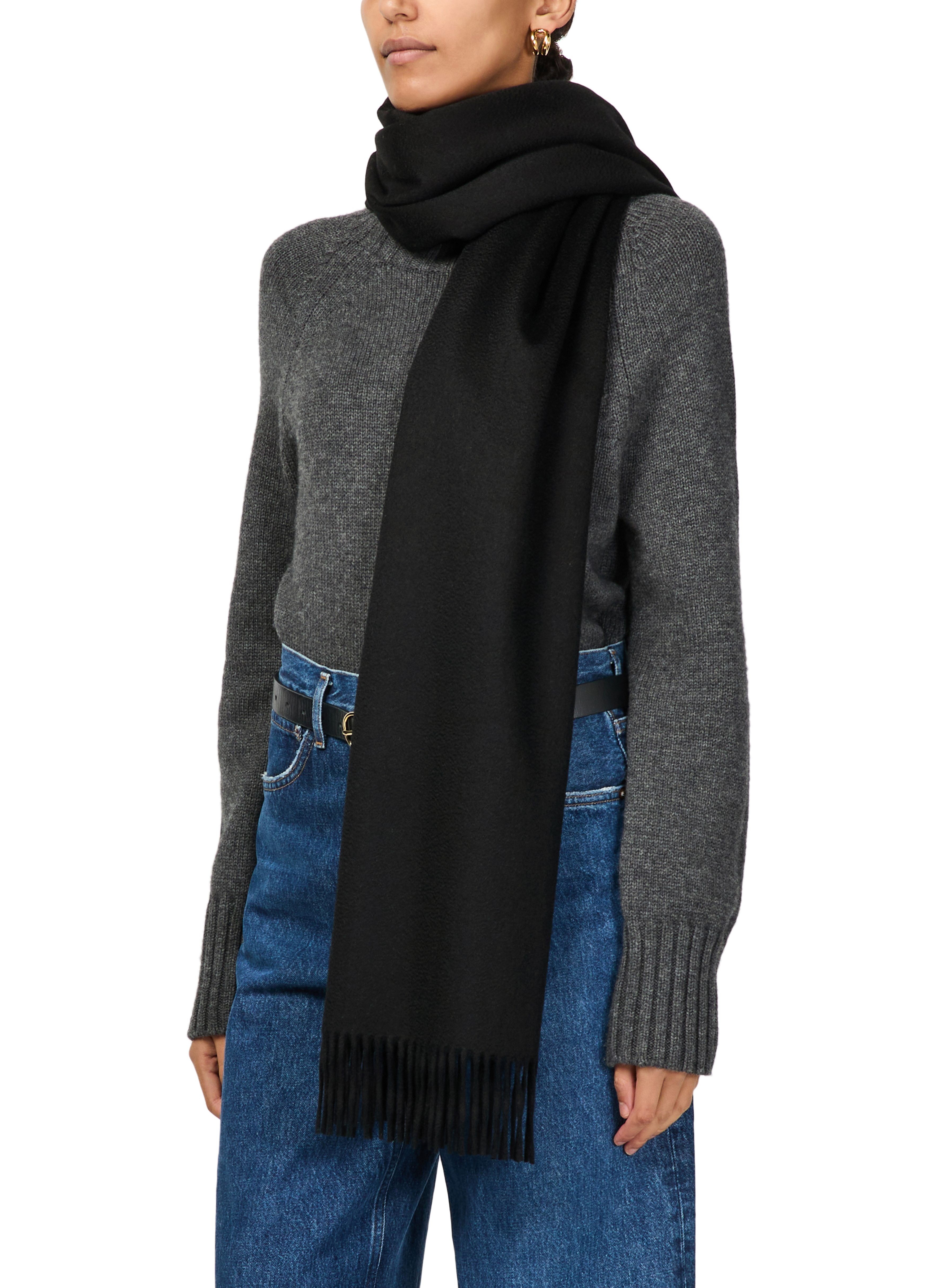 Baci scarf thumbnail 4