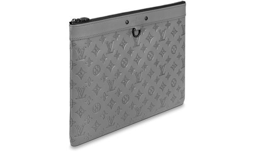 LOUIS VUITTON Pochette Discovery