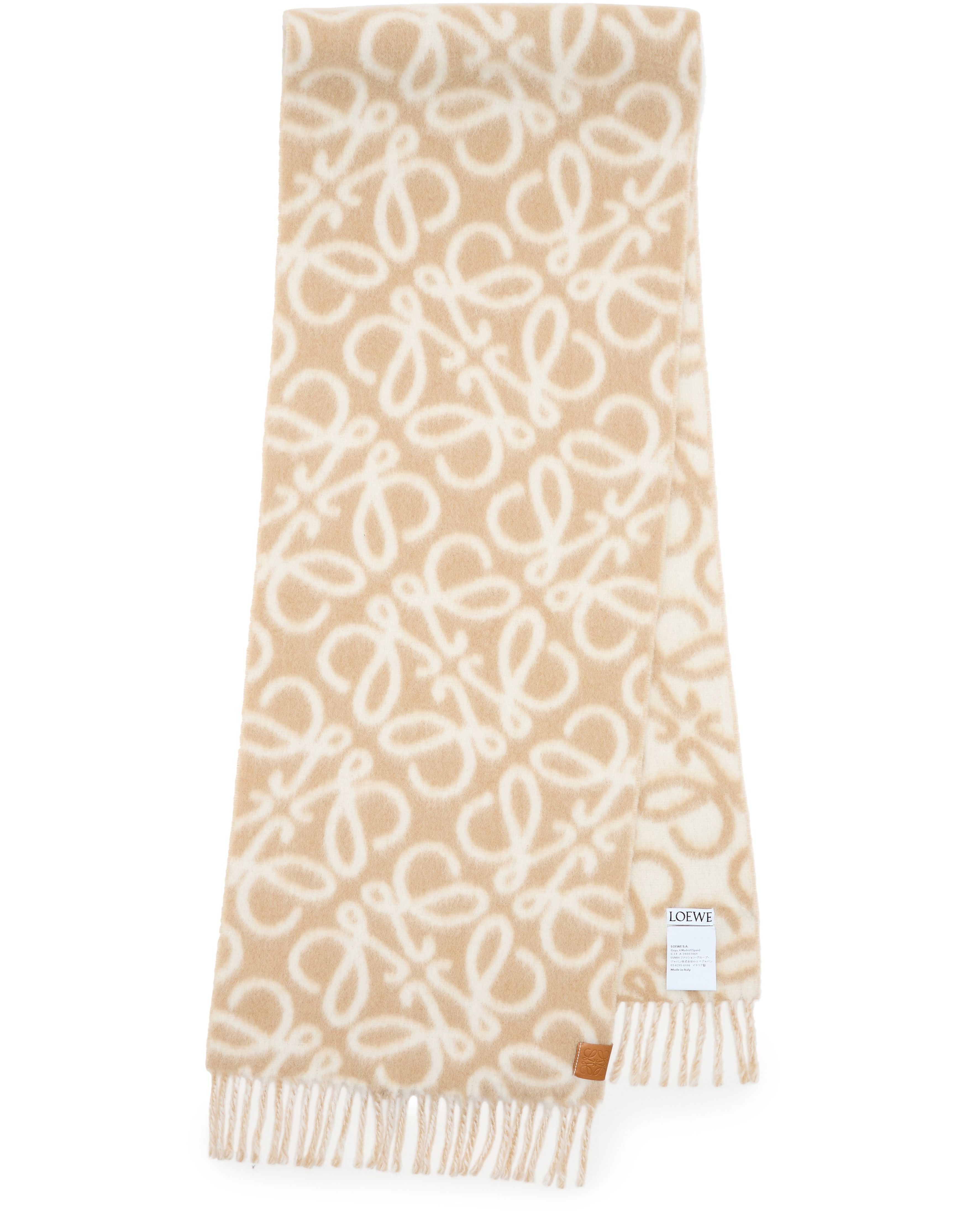 Anagram scarf in alpaca and wool blend thumbnail 3