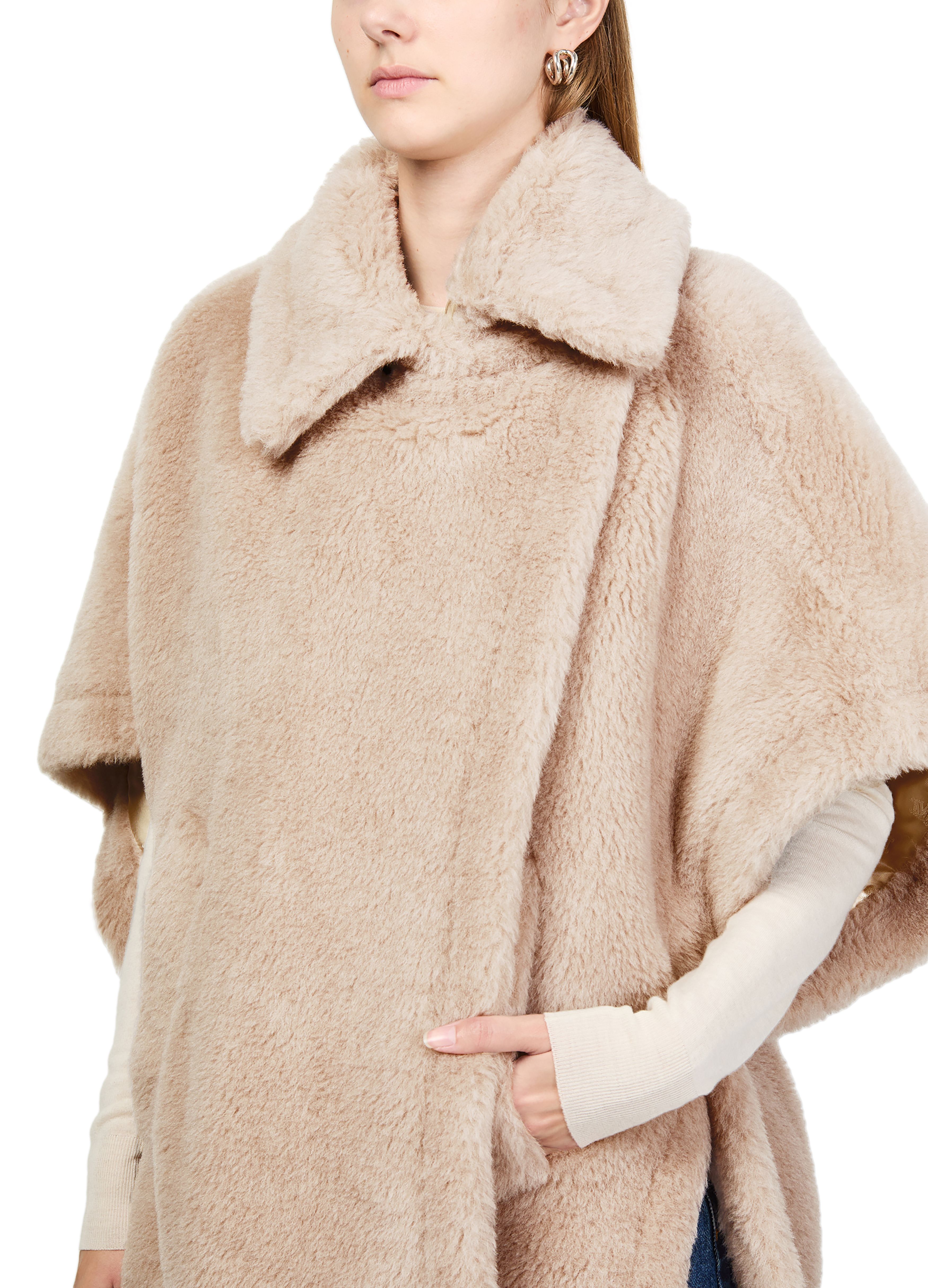 Tebe Teddy cape thumbnail 4