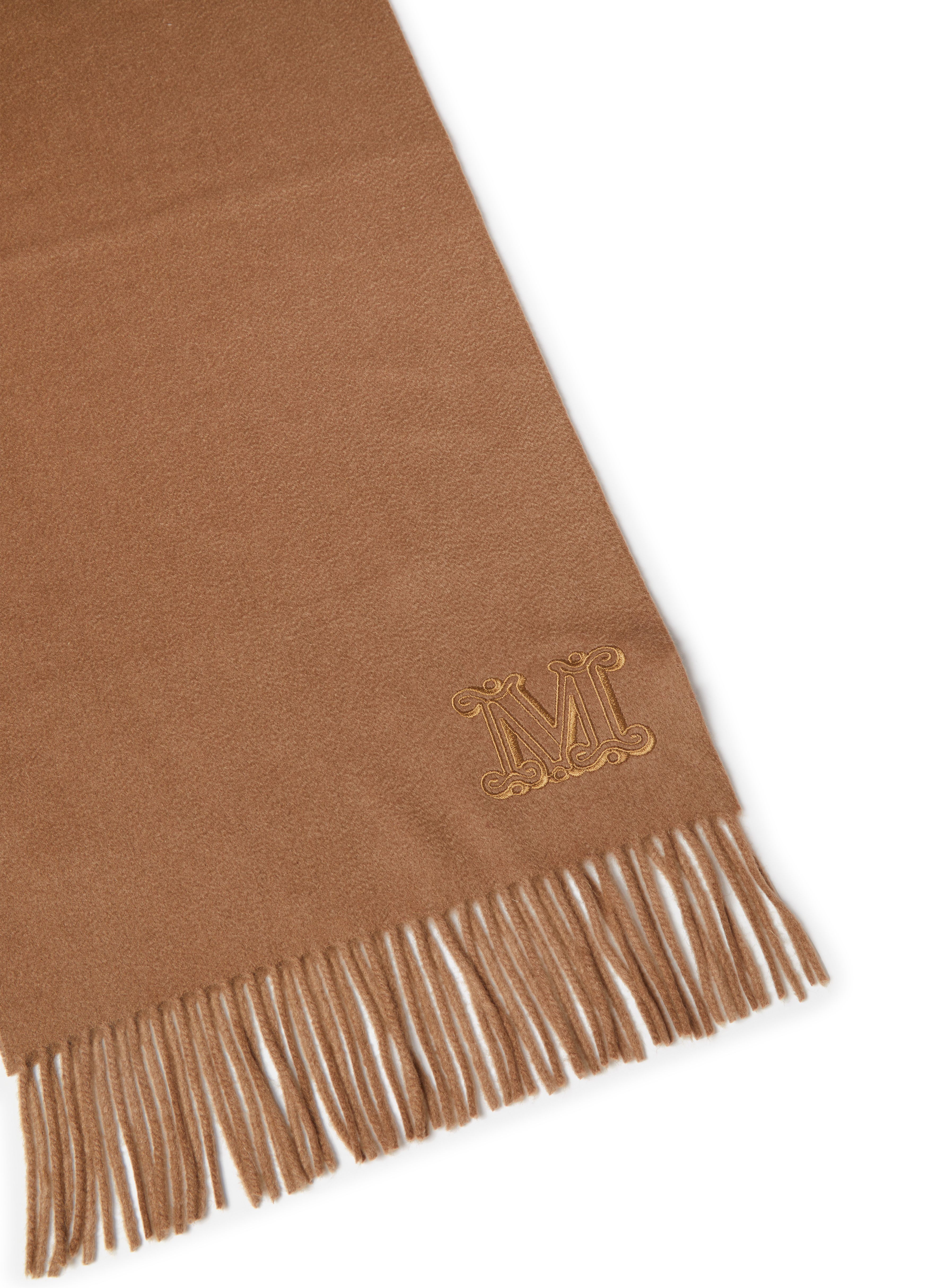 Wsdalia logo scarf thumbnail 4