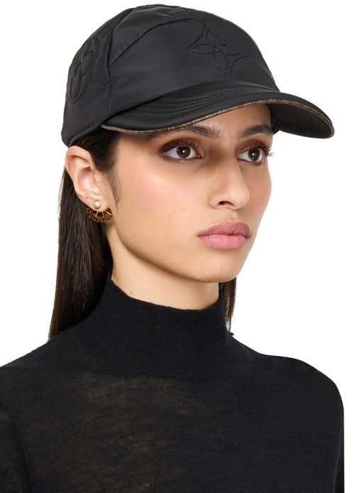 LOUIS VUITTON Casquette LV Pillow