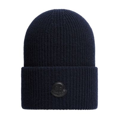 Moncler Beanie With Logo In Black