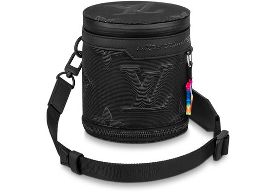 black louis vuitton airpod pro case