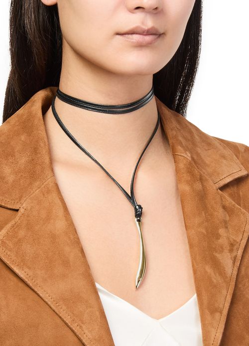BOTTEGA VENETA Collier en cuir Sardine