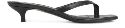 TOTEME Thongs in leather