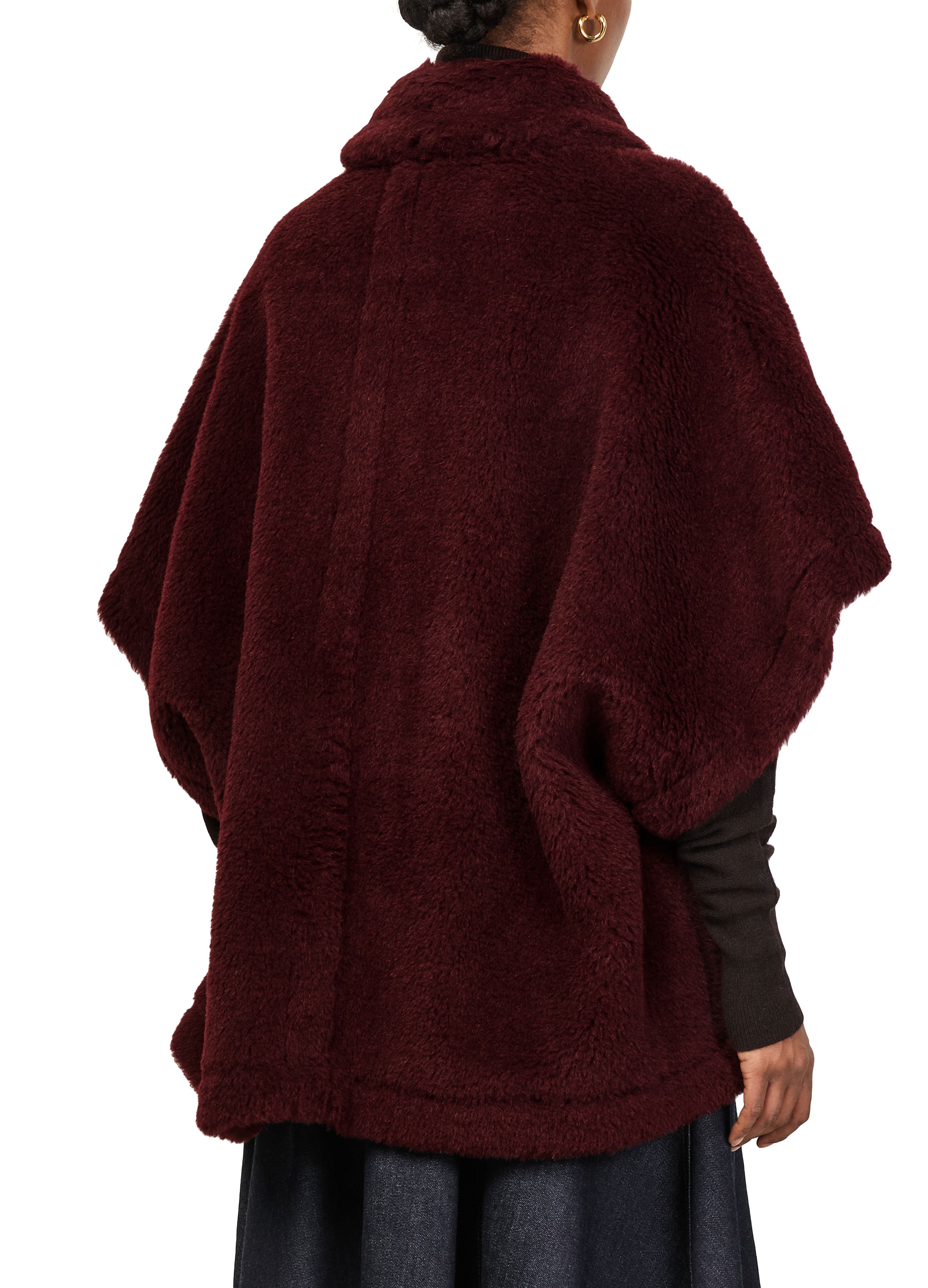 Tebe Teddy cape thumbnail 5