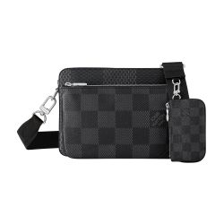 【パン粉！】LOUIS VUITTON トリオメッセンジャー パン粉様専用！】LOUIS VUITTON トリオメッセンジャー