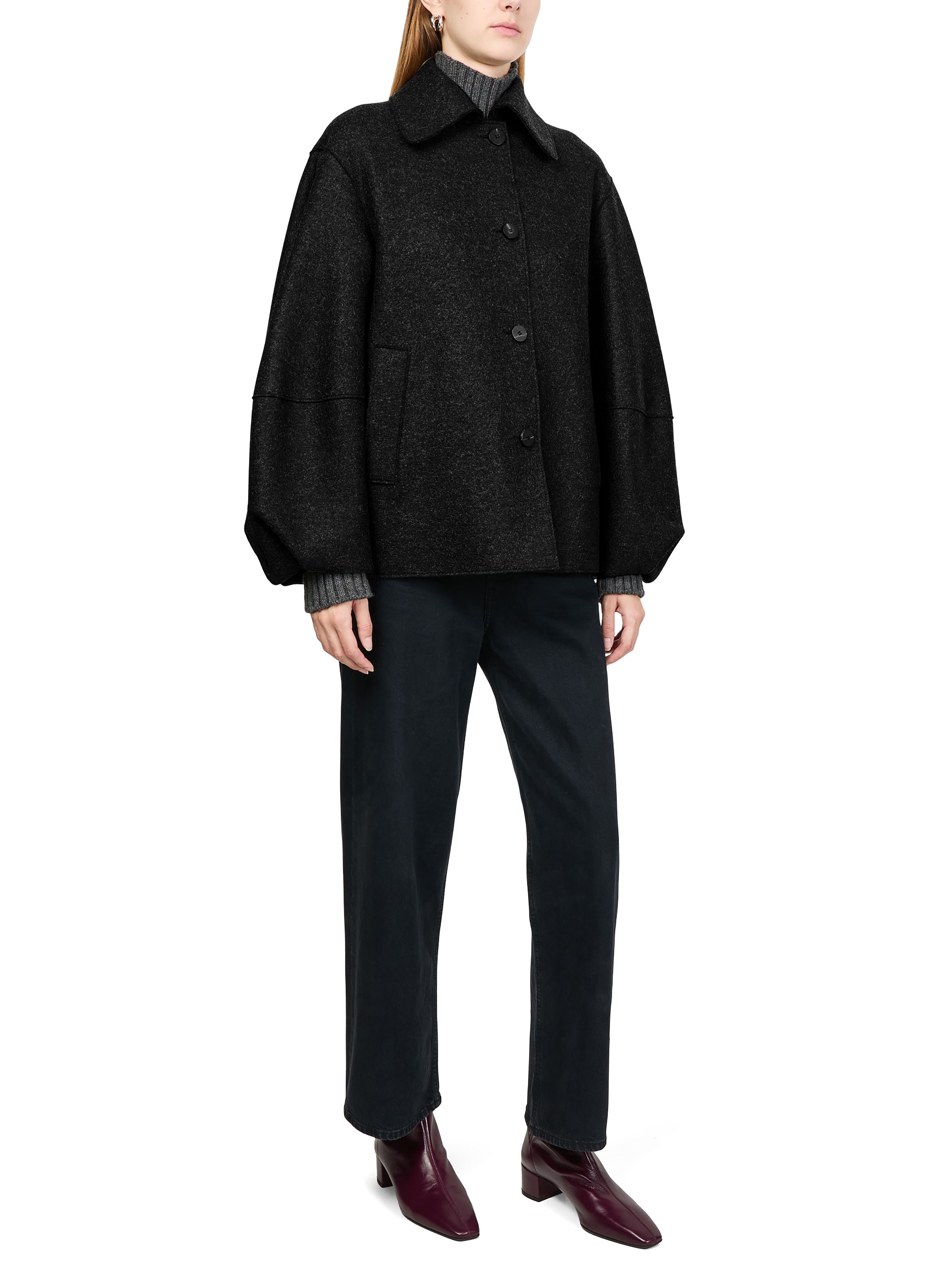 Puff-sleeved jacket in pressed wool thumbnail 6