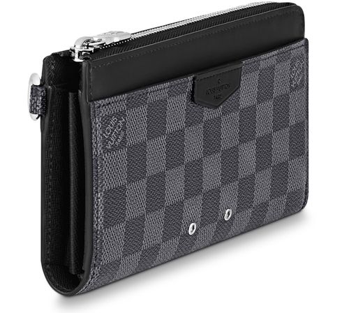 LOUIS VUITTON Portefeuille Zippy Dragonne