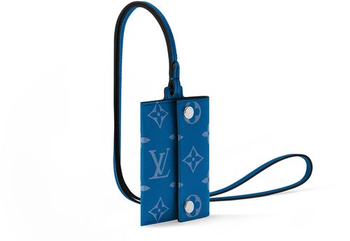 LOUIS VUITTON Card Holder Necklace