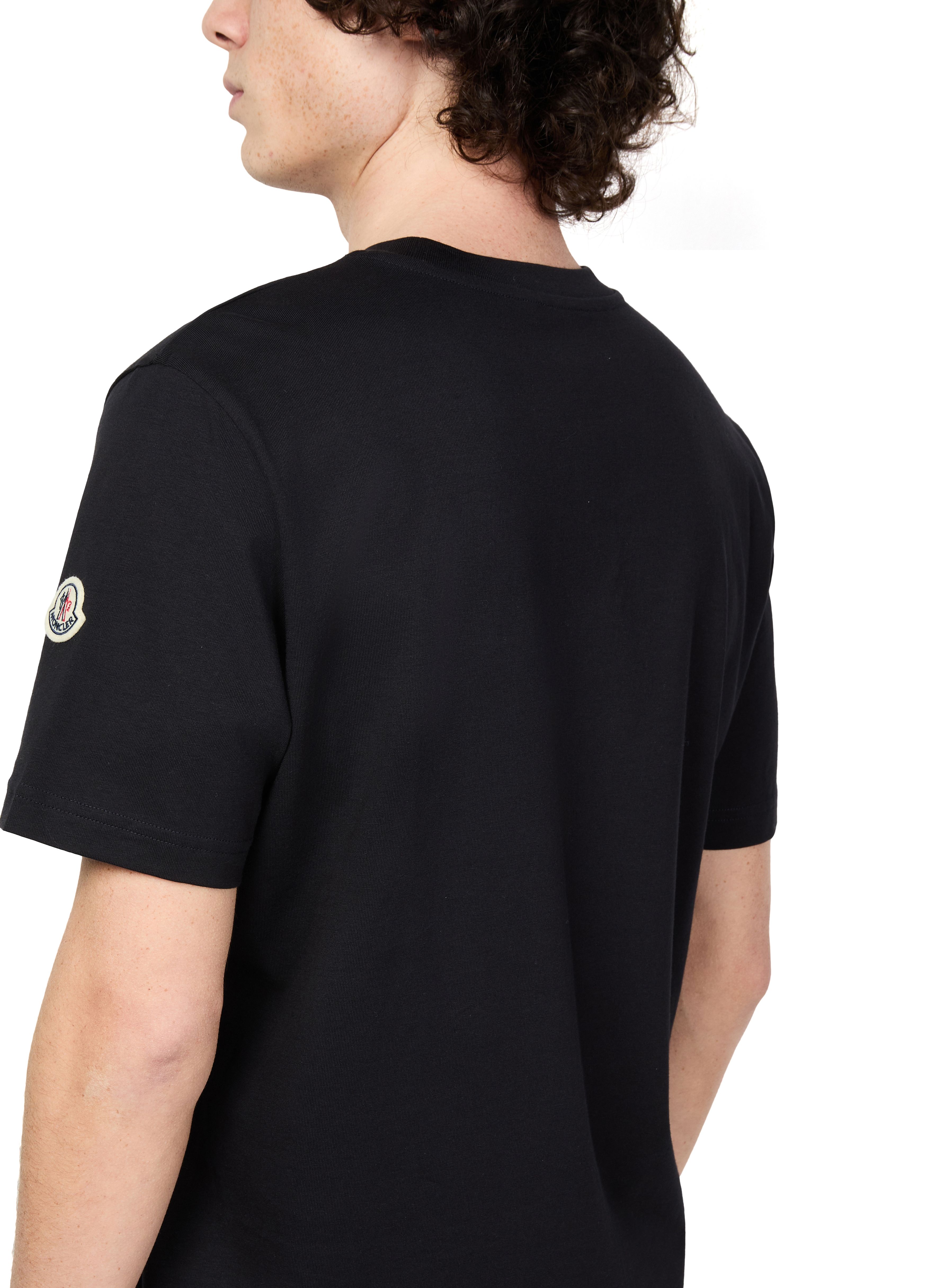 Short sleeved t-shirt thumbnail 5