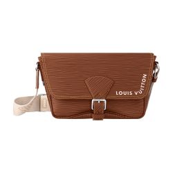 Men's Montsouris Messenger | LOUIS VUITTON | 24S