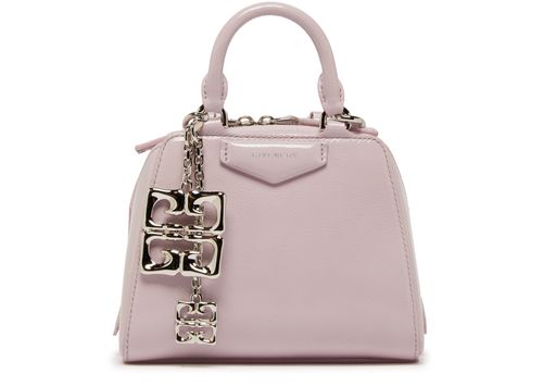 GIVENCHY Sac Antigona Cube nano en cuir vernis avec charm