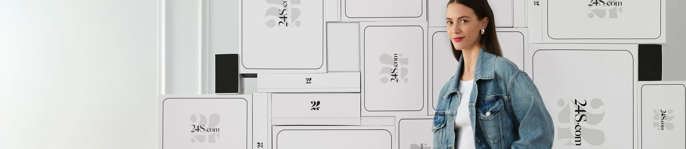 visual banner