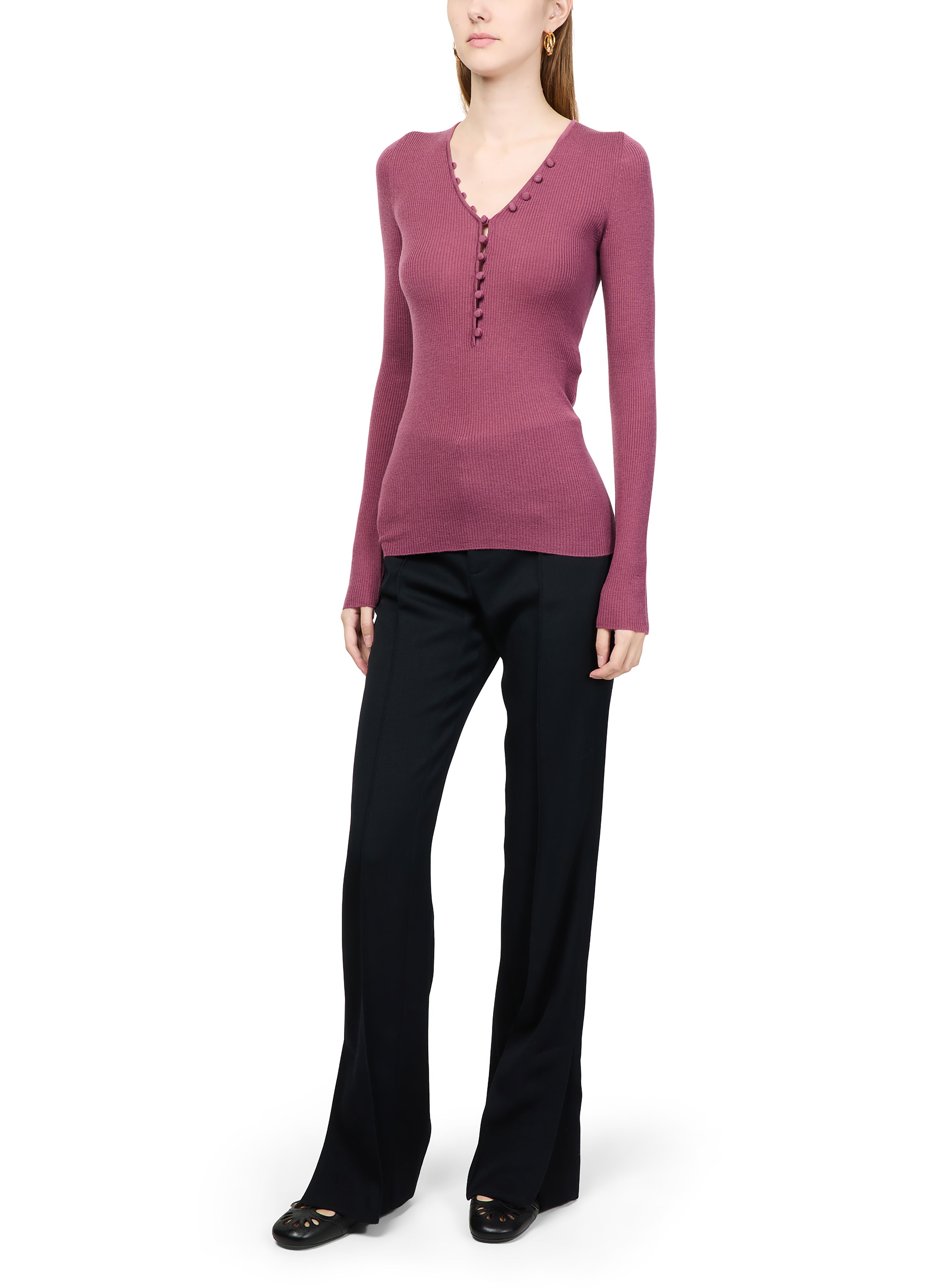 V neck sweater thumbnail 6