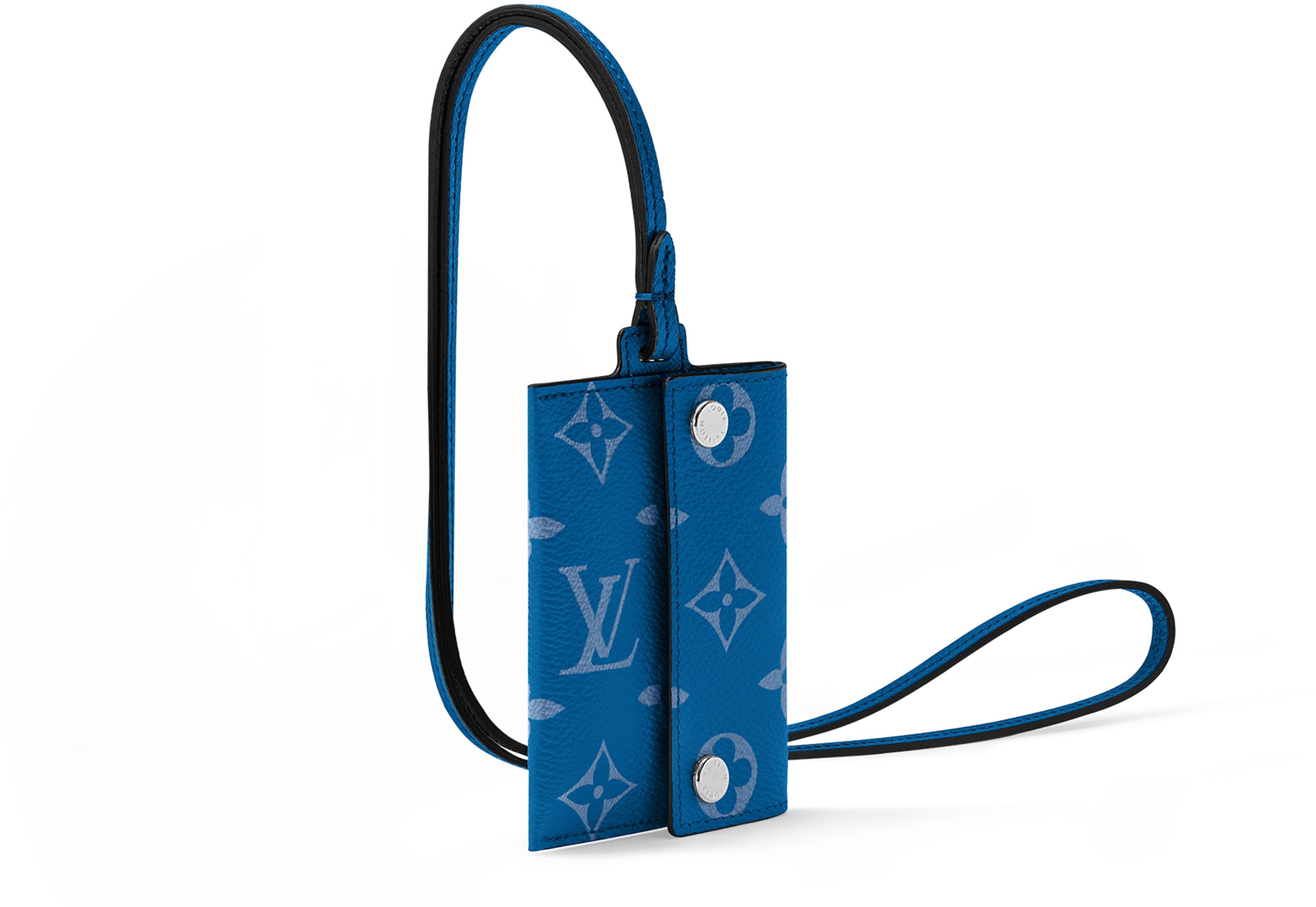 Card Holder Necklace thumbnail 3