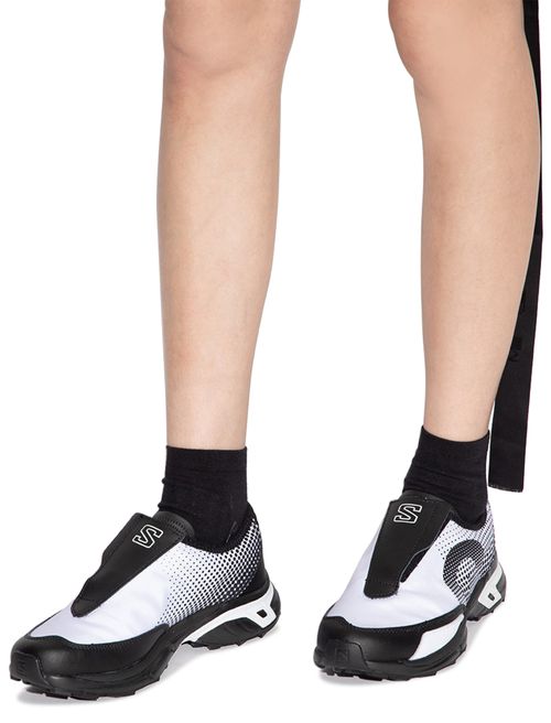 COMME DES GARCONS Femme Mode luxe et contemporaine 24S