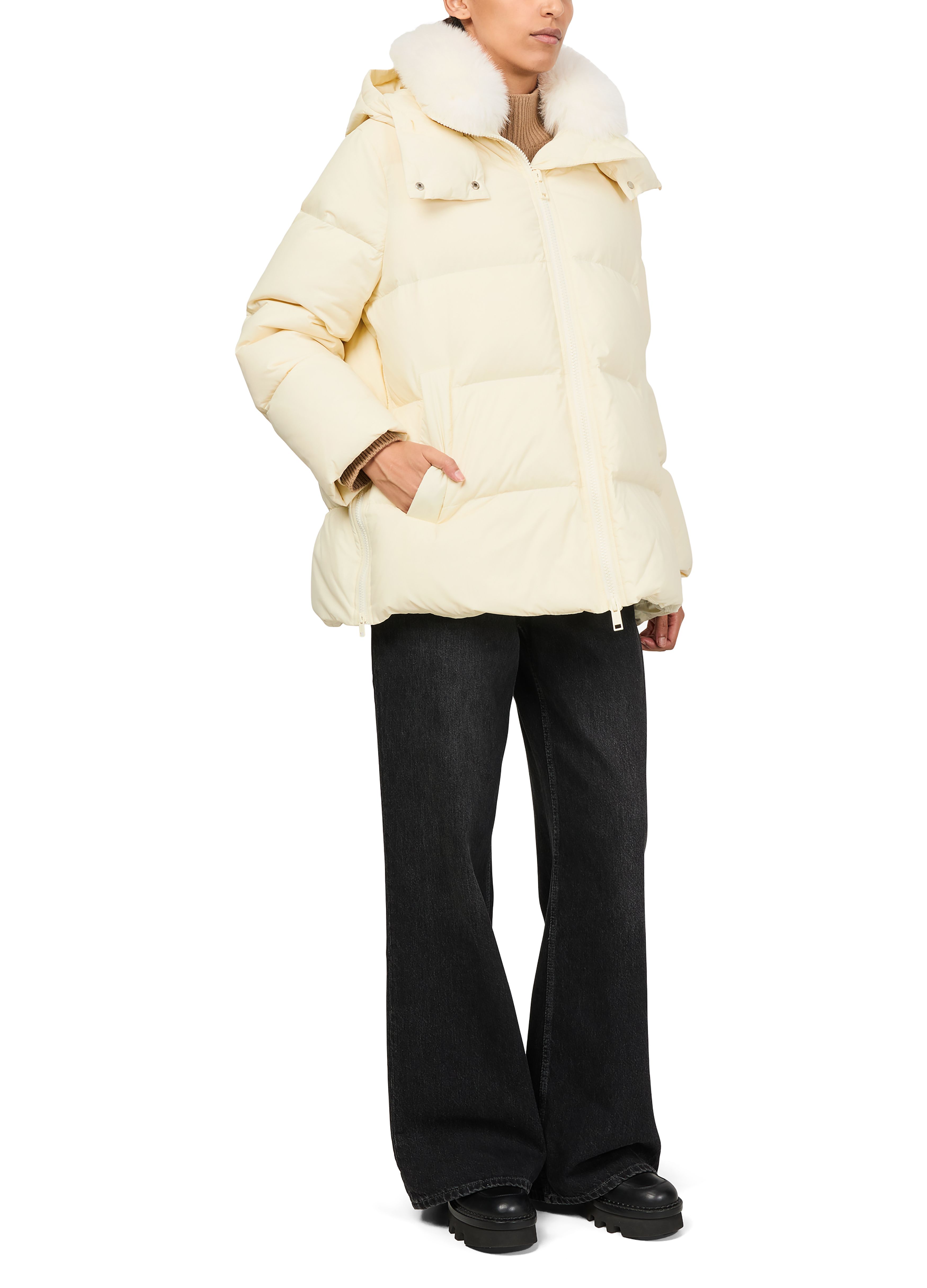 Hooded puffer jacket with a fox fur collar thumbnail 7