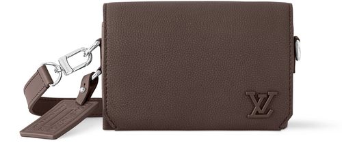 LOUIS VUITTON Fastline Wearable Wallet