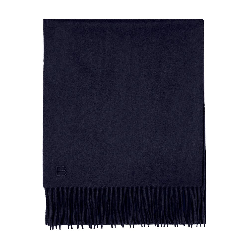 Classic fringed scarf thumbnail 4