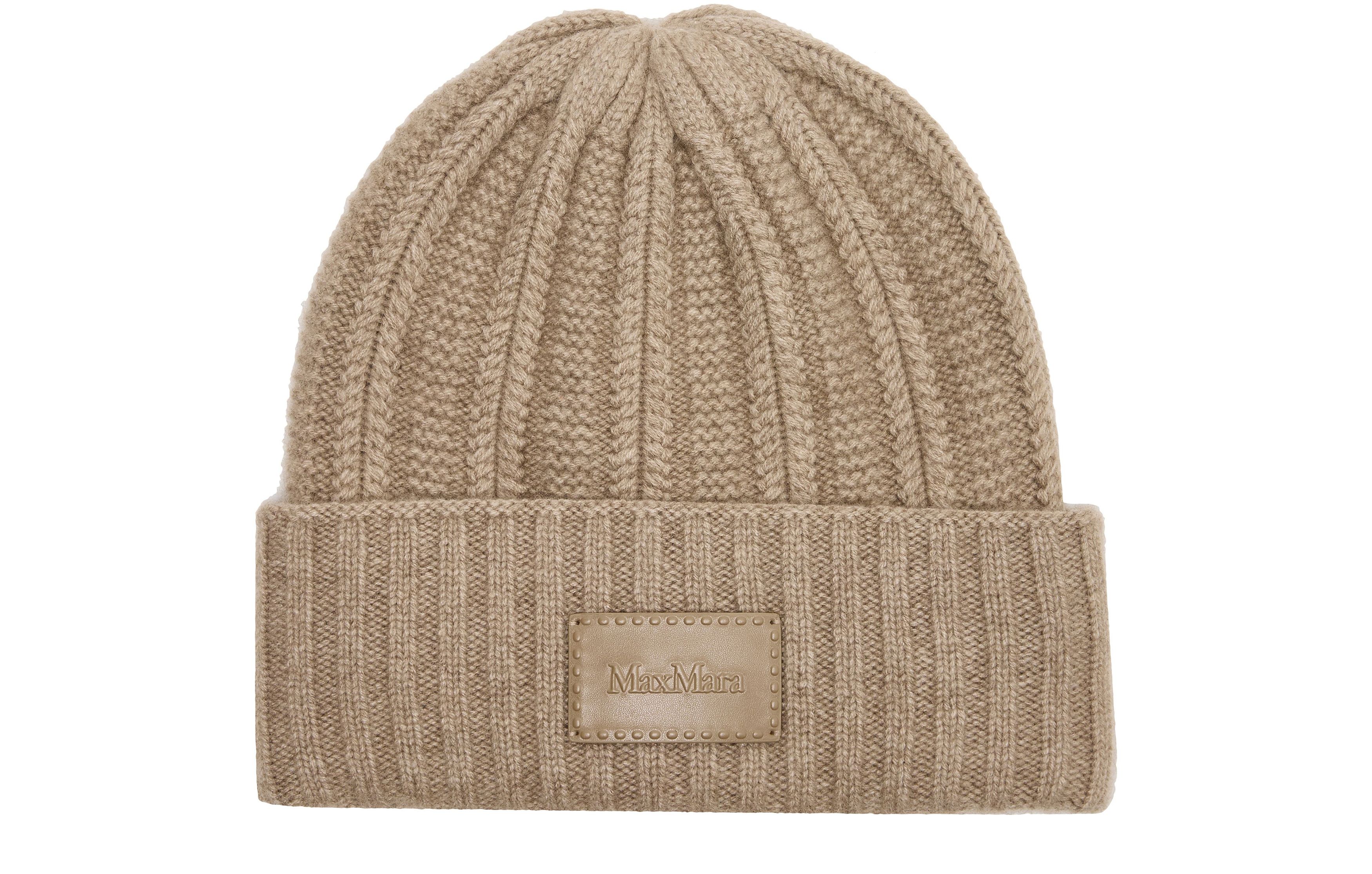 Macbeth beanie