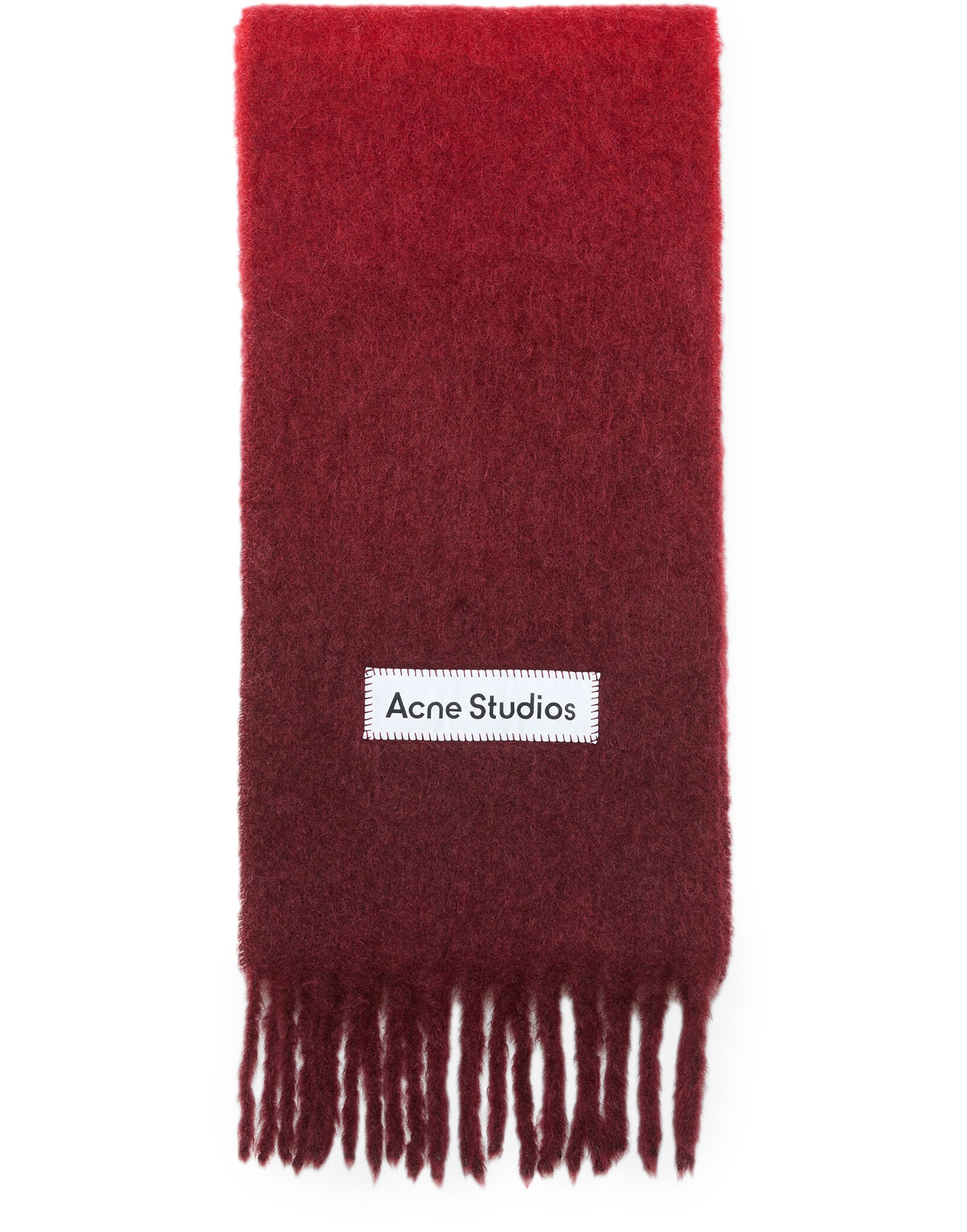 Fringed wool scarf