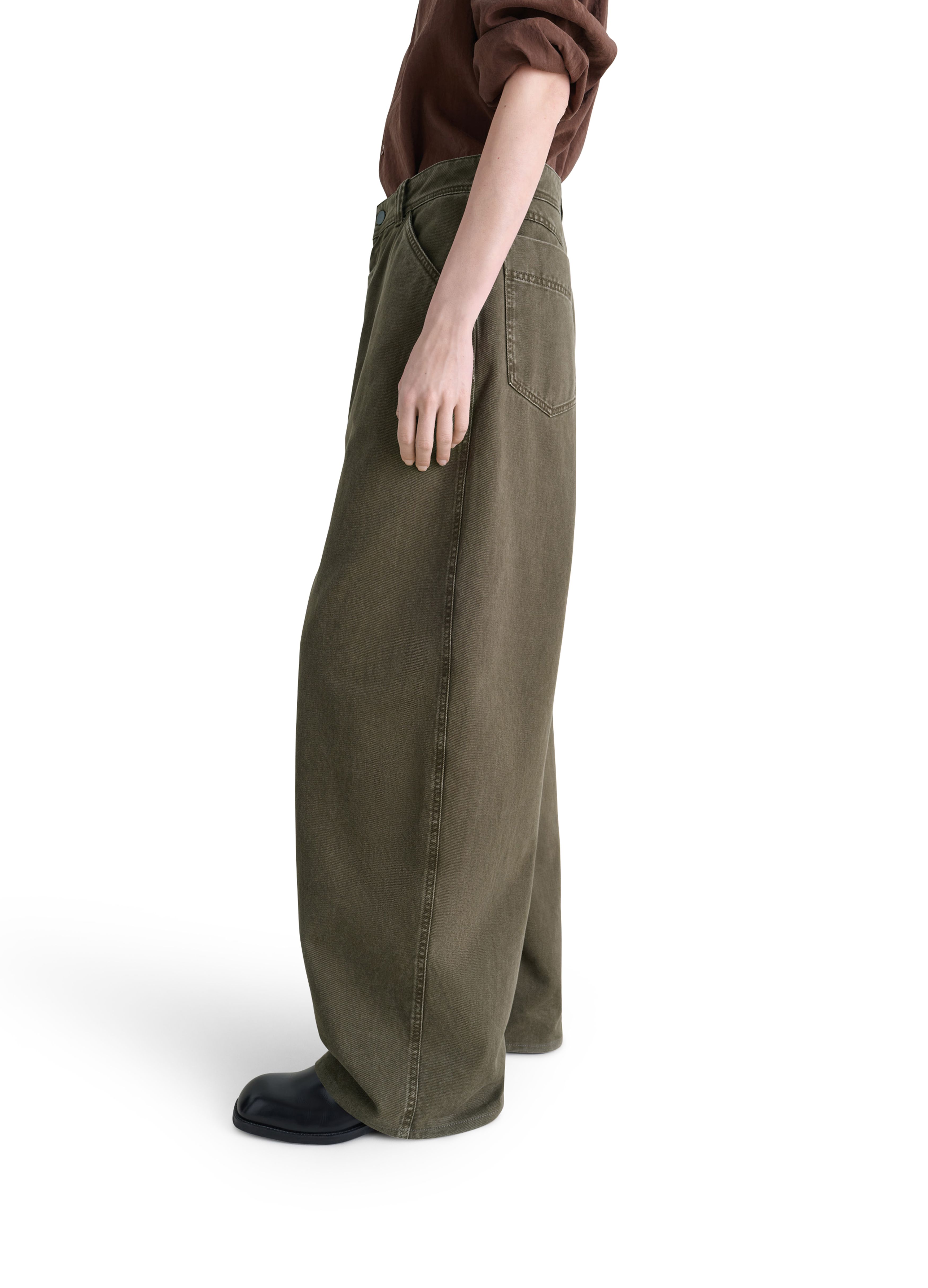 Large jeans thumbnail 5