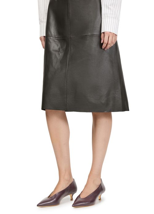 LE MONDE BERYL Babouche leather pumps