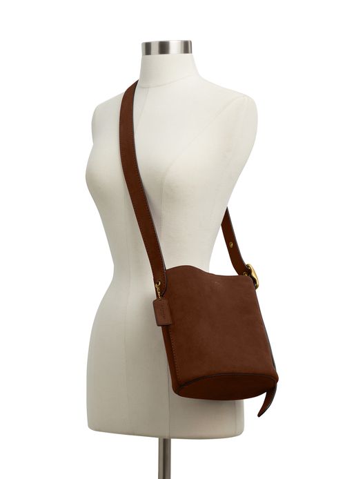 COACH Bleeker 21 bucket bag