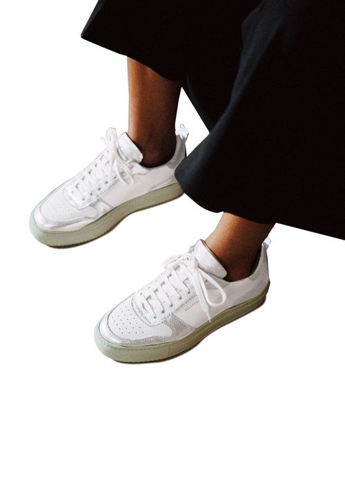 BELLEDONNE Sneakers B0