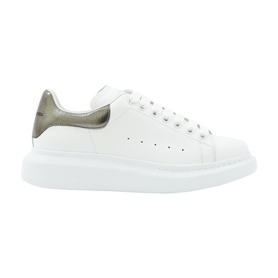 Shop Alexander Mcqueen Oversized Sneakers In 9042 White Black Pearl