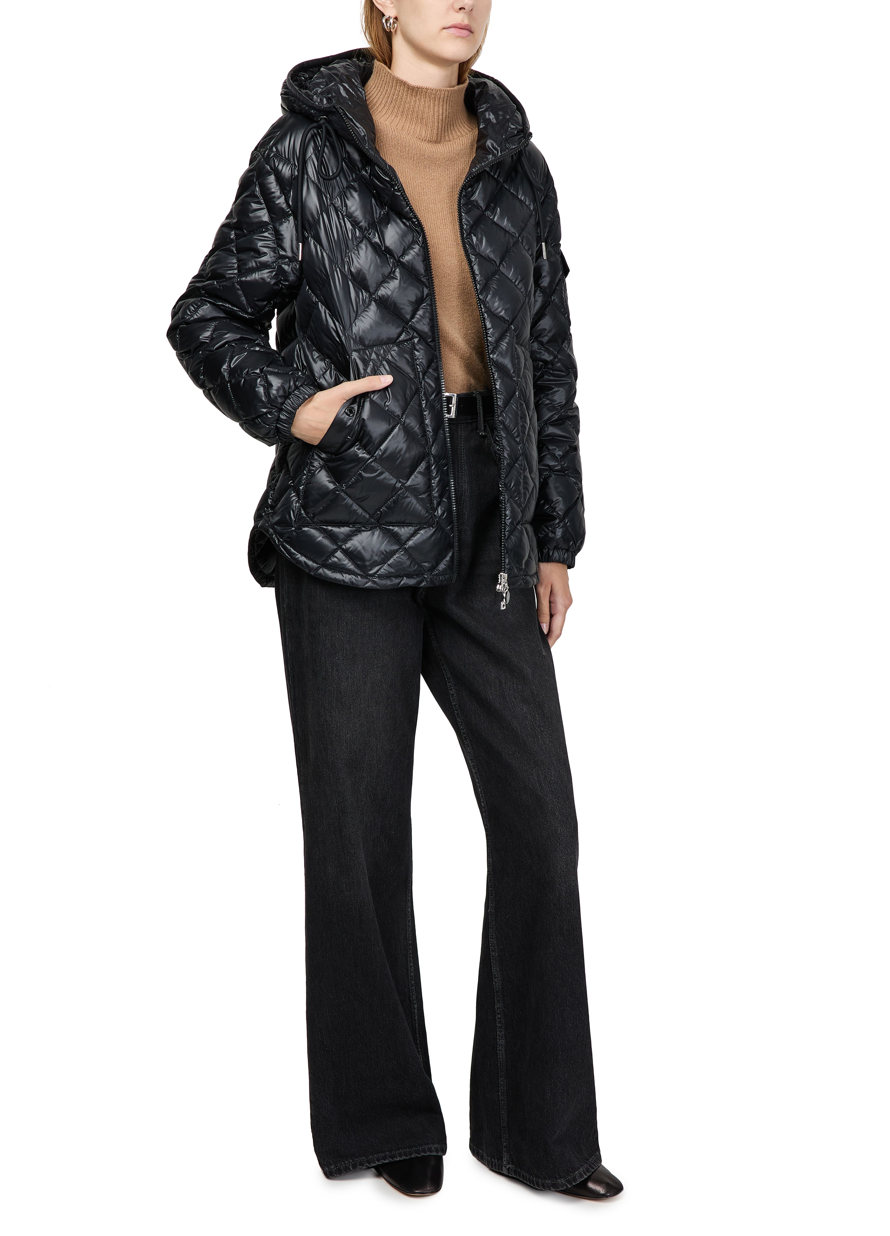 Short quilted hooded down jacket thumbnail 6