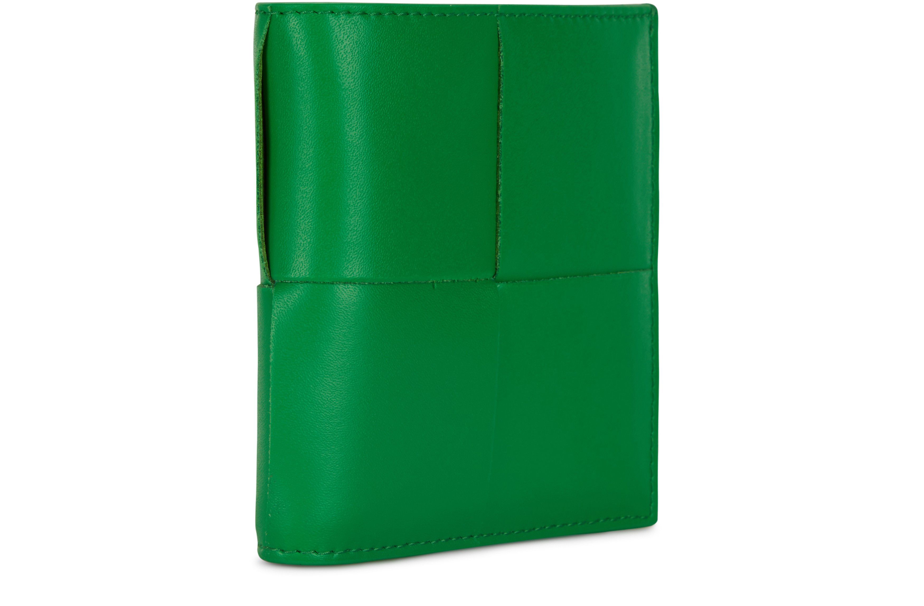 Slim bi-fold wallet thumbnail 3