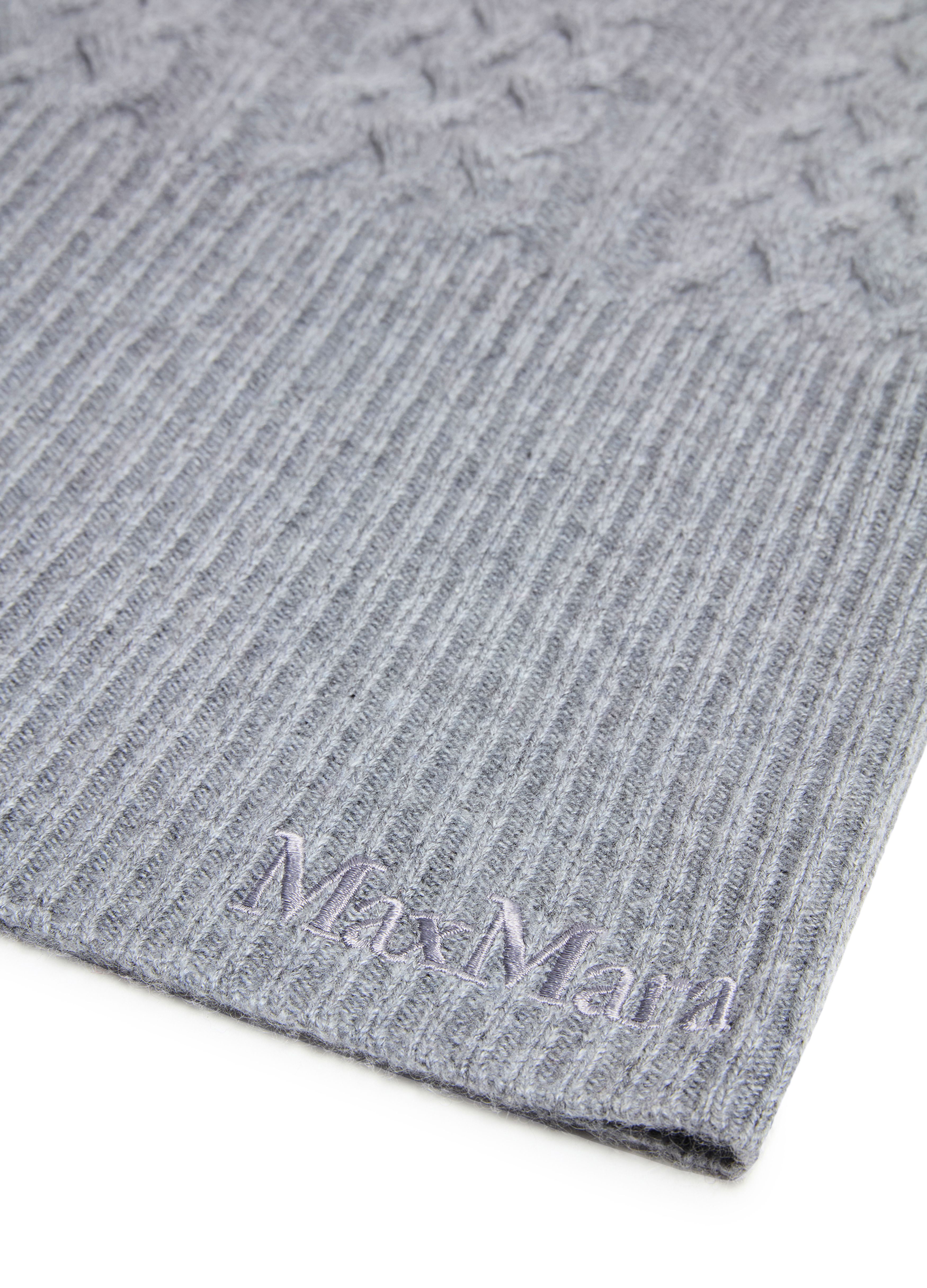 Romana balaclava thumbnail 3
